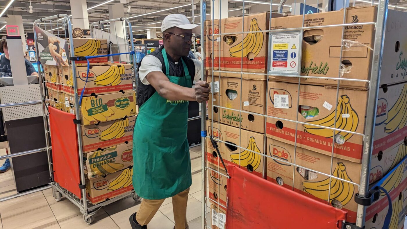 AAA Global Care Foundation, in partnership with the Prague Foodbank, held a special event at Albert supermarket in Prague. Pastor Yomi and his team engaged local shoppers by handing out flyers, encouraging them to buy extra items like rice, long-life milk, and other essentials to donate. This initiative was met with great enthusiasm as numerous shoppers specifically visited to contribute, with some generously filling entire shopping carts to donate.